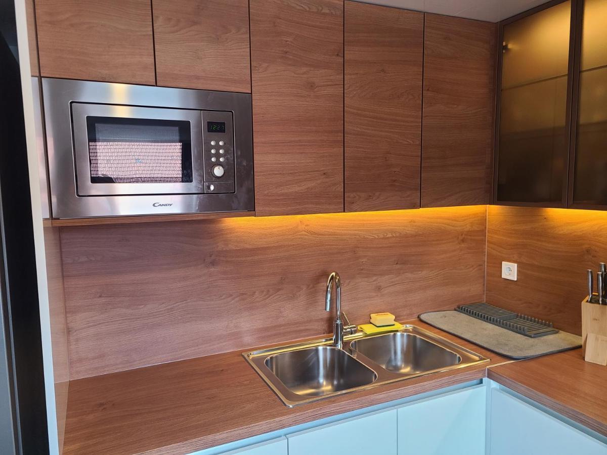 Modern 4-Star Luxury Apt - Wfh Ready, Free Parking ザグレブ エクステリア 写真