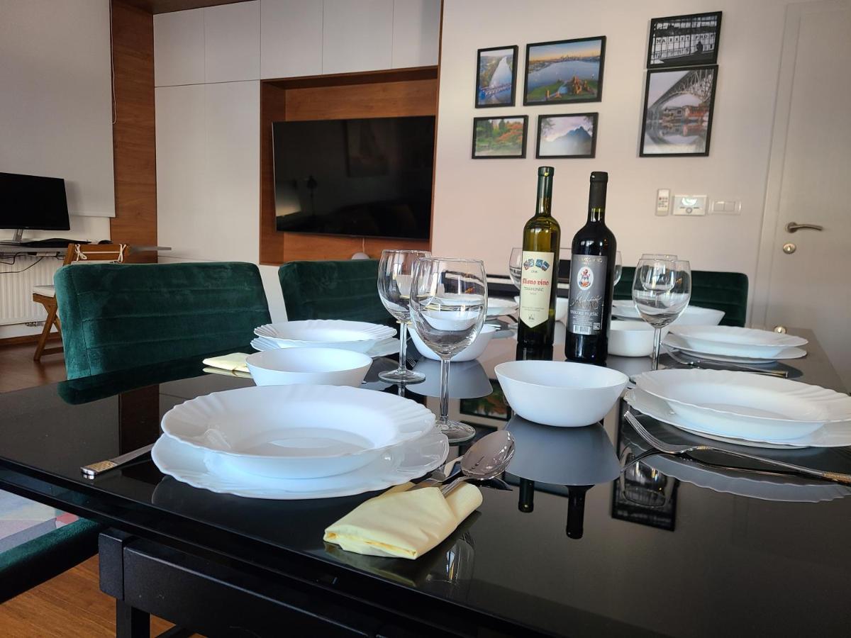 Modern 4-Star Luxury Apt - Wfh Ready, Free Parking ザグレブ エクステリア 写真
