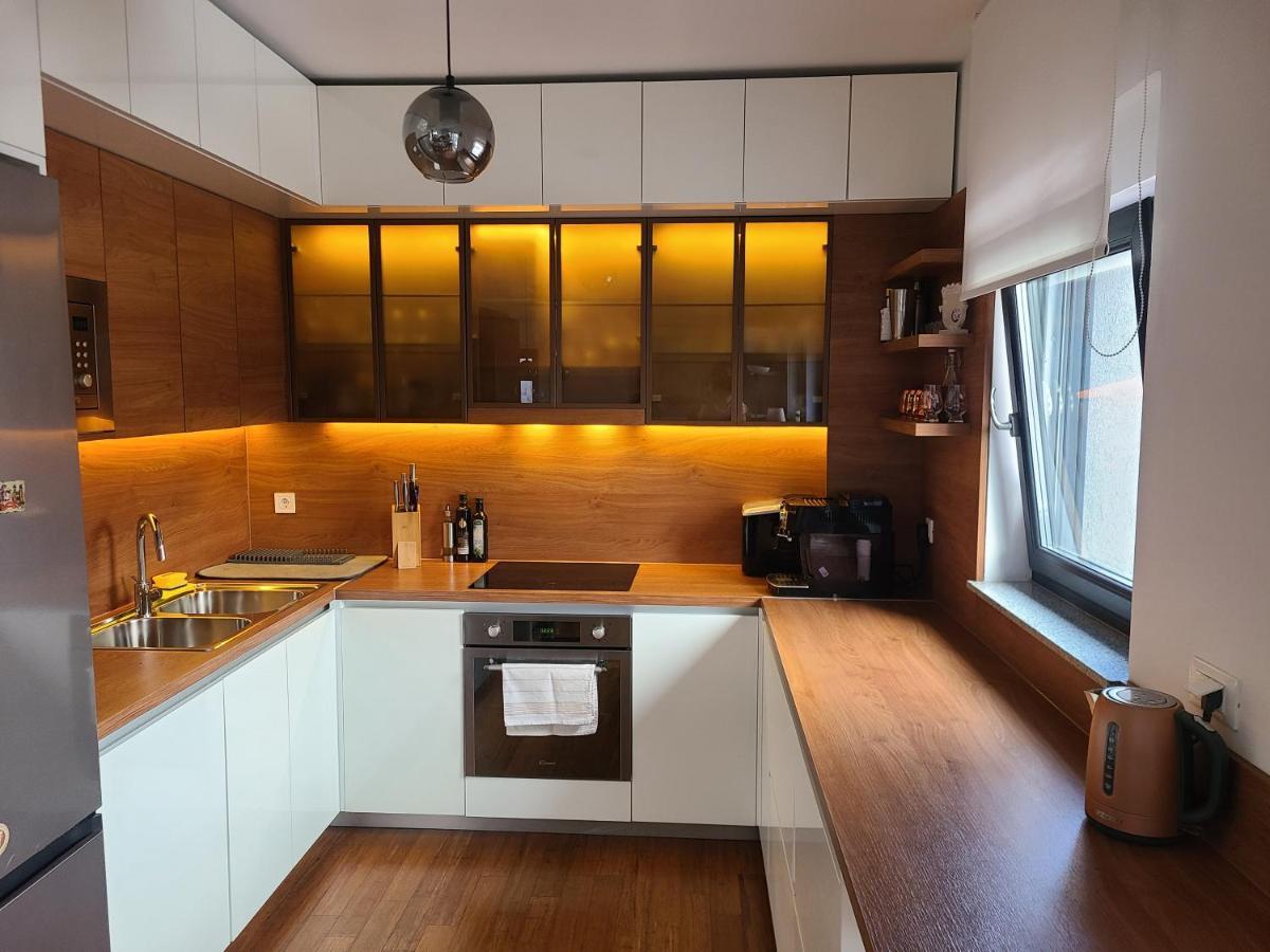 Modern 4-Star Luxury Apt - Wfh Ready, Free Parking ザグレブ エクステリア 写真