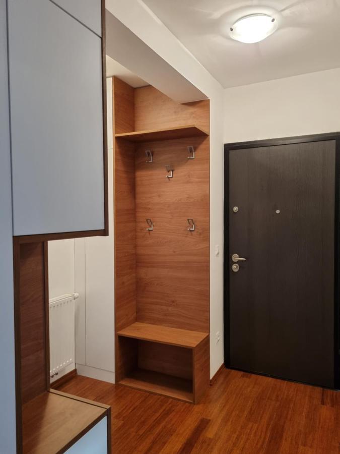 Modern 4-Star Luxury Apt - Wfh Ready, Free Parking ザグレブ エクステリア 写真